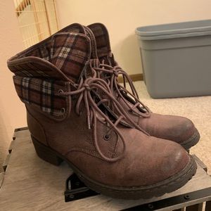 Like new! Worn once!